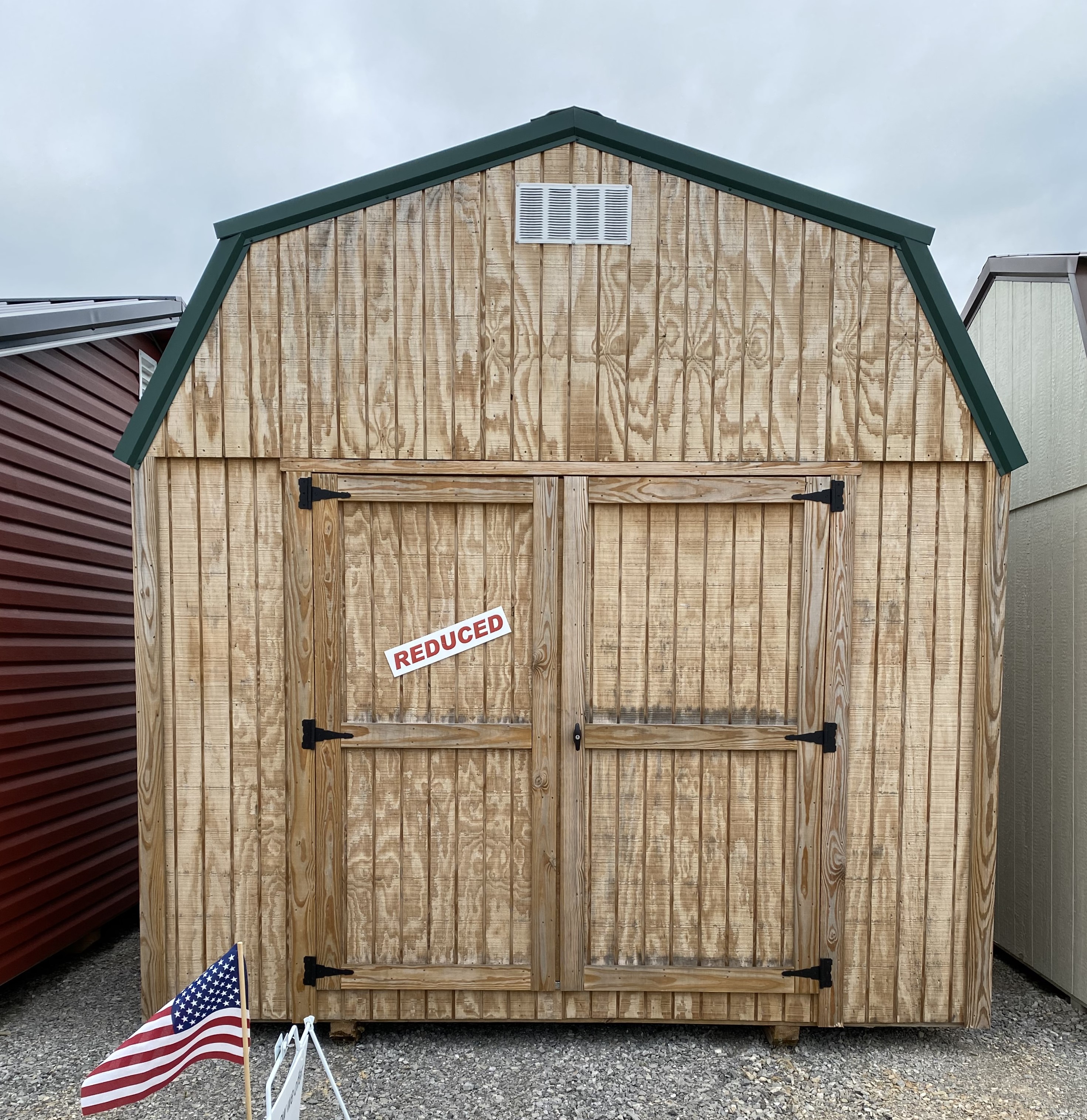 CLEARANCE*** 10x12 LOFTED BARN STORAGE BUILDING