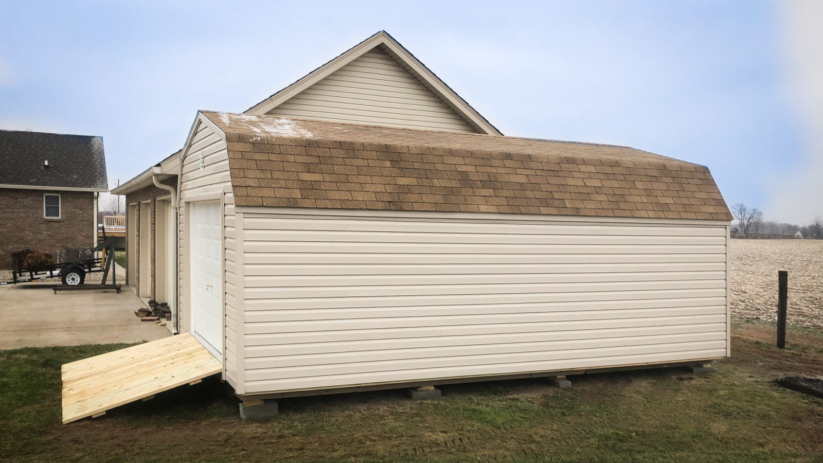 exterior of good quality detached garage prefab for sale