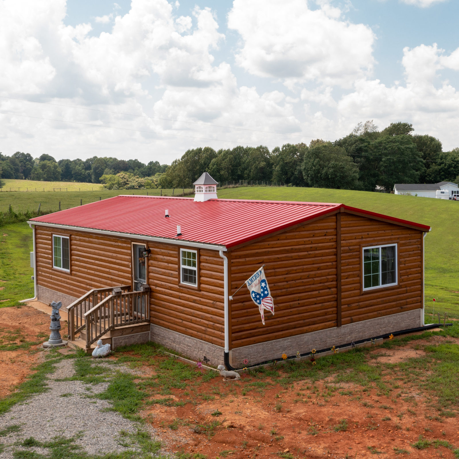 exterior amazing quality finished portable cabins rent to own for sale in KY and TN