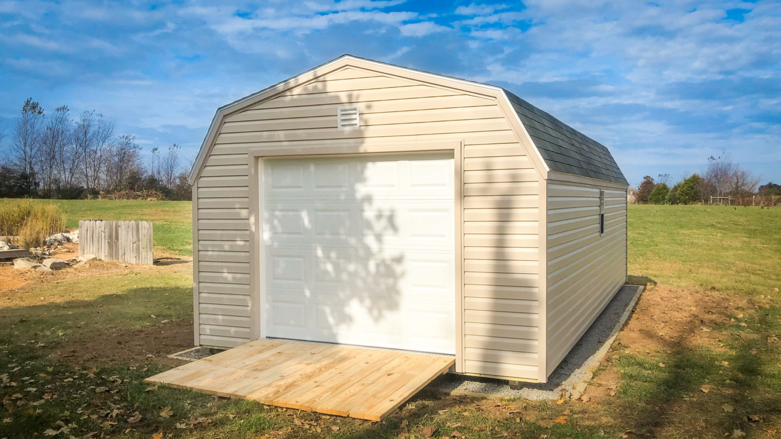 exterior of 14x20 garage shed for sale