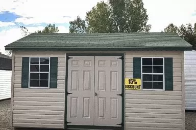A discounted shed in Tennessee with vinyl siding