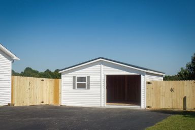 A custom garage built in Tennessee with a front porch
